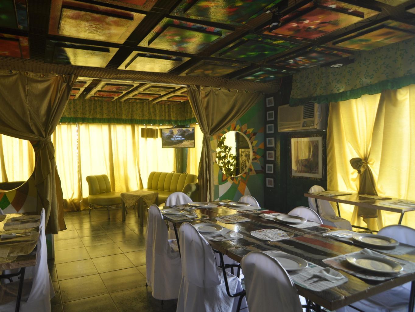 Oyo 200 Ponce Suites Art Hotel Davao City Exterior foto
