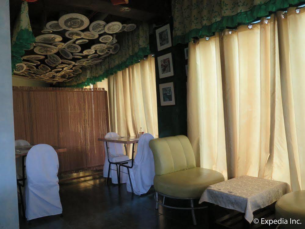 Oyo 200 Ponce Suites Art Hotel Davao City Exterior foto