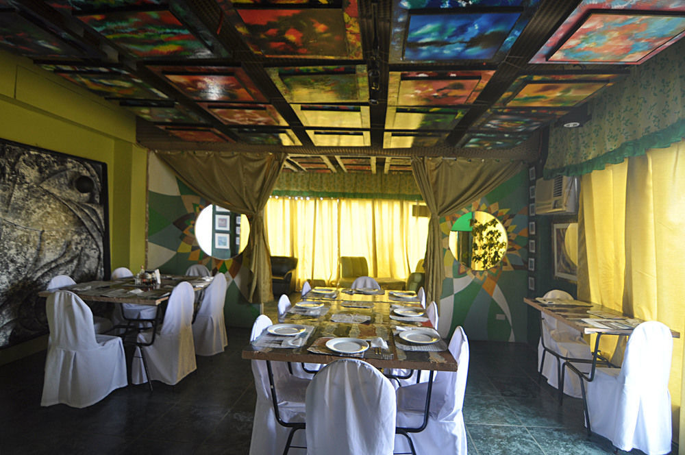 Oyo 200 Ponce Suites Art Hotel Davao City Exterior foto